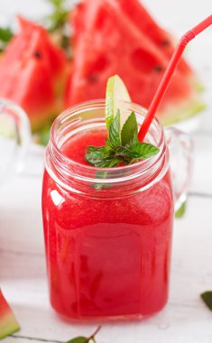 taze karpuz güler yüzlü