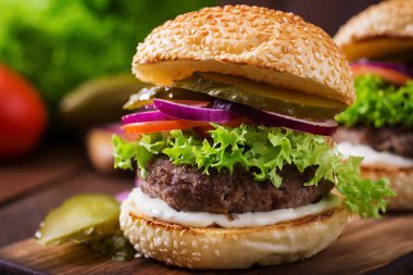 Büyük lezzetli hamburger