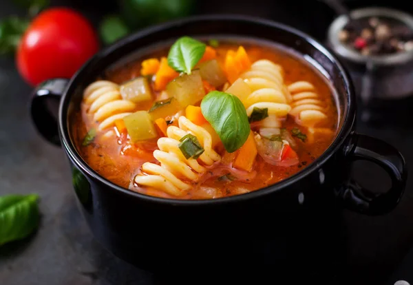 Italian vegetable soup with pasta — Stock Photo, Image