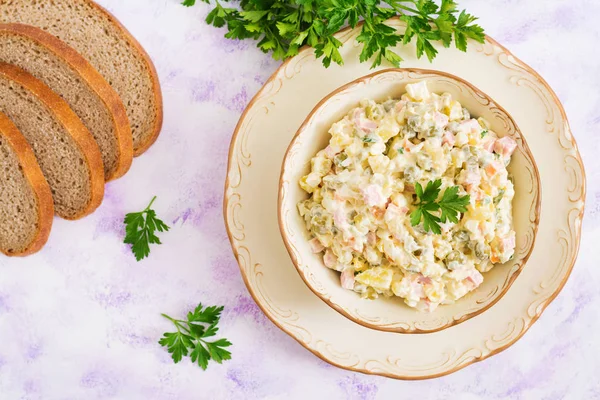 Traditional Russian salad "Olivier" — Stock Photo, Image