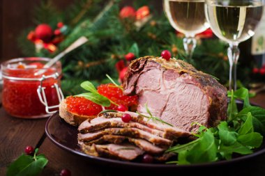 Jambon pişmiş Noel