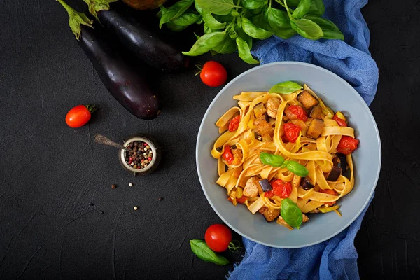 Tasty pasta Fettuccine — Stock Photo, Image