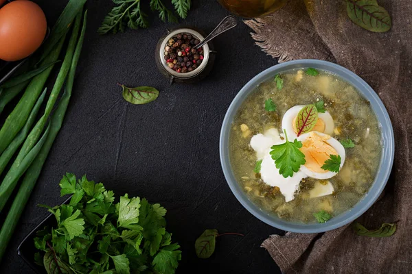 Зелений суп з щавлю — стокове фото