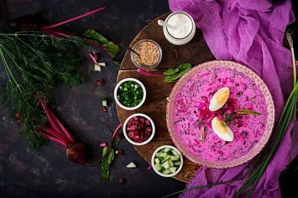 Sopa de remolacha fría — Foto de Stock