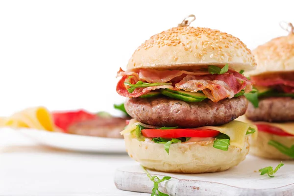 Stora smörgåsar, hamburgare — Stockfoto