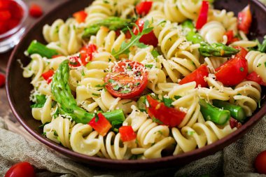 Düdük makarna makarna