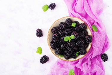 kase taze böğürtlen