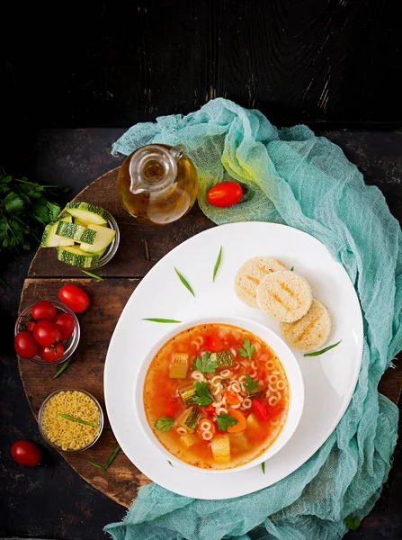 Zuppa di verdure con pasta — Foto Stock