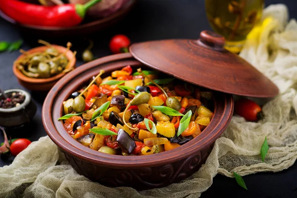 Sıcak baharatlı güveç caponata