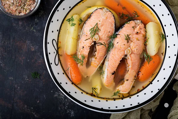 Zuppa di pesce salmone — Foto Stock