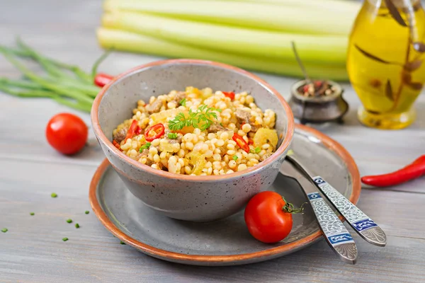 Mingau Cereal Cuscuz Turco Com Carne Vaca Verduras Menu Dietético — Fotografia de Stock