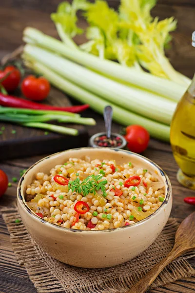 Mingau Vegetariano Cuscuz Turco Com Legumes Menu Dietético Cozinha Vegan — Fotografia de Stock