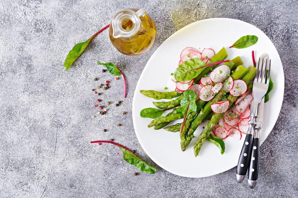 Salată Sparanghel Ridiche Chard Alimente Vegane Sănătoase — Fotografie, imagine de stoc