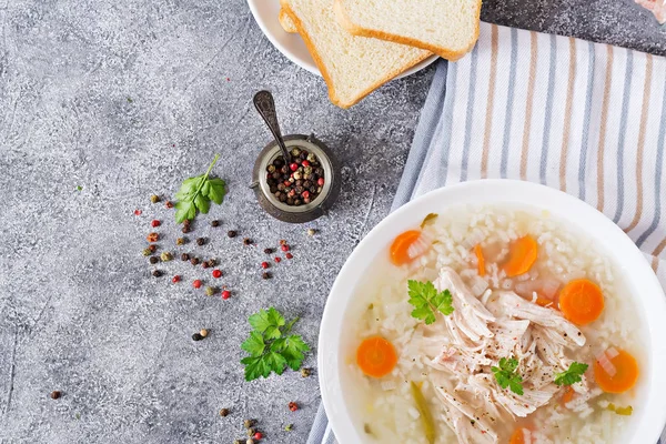Диетический Куриный Суп Рисом Морковью Здоровое Питание — стоковое фото