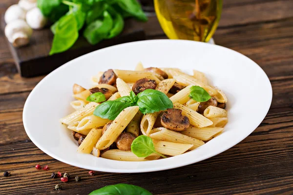 Vegetarian Vegetable Pasta Penne Mushrooms White Bowl Wooden Table Vegan — Stock Photo, Image