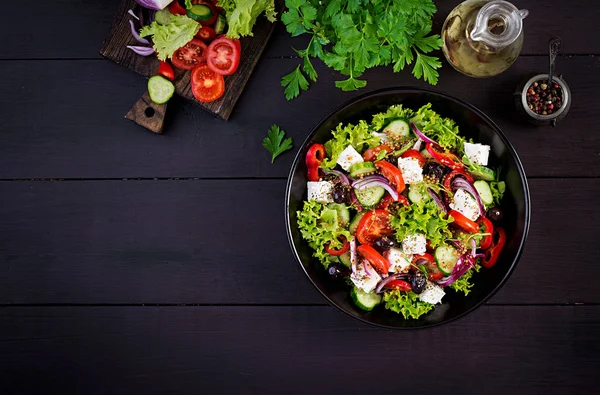 Comida Saudável Salada Grega Com Pepino Tomate Pimenta Doce Alface — Fotografia de Stock