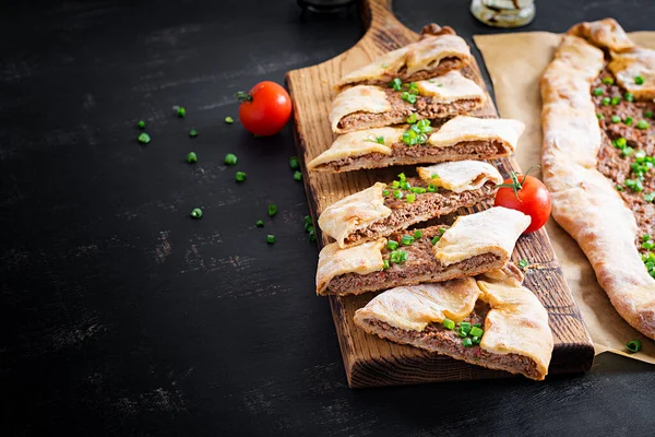 Pide Turco Com Carne Picada Kiymali Pide Cozinha Tradicional Turca — Fotografia de Stock