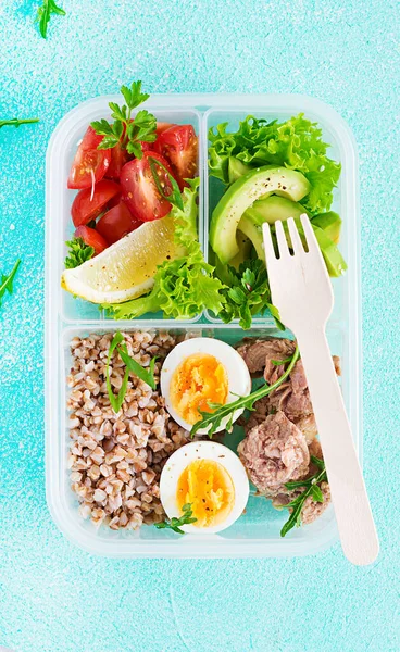 Mâncare Sănătoasă Prânz Terci Hrișcă Ton Feliat Fiert Salată Legume — Fotografie, imagine de stoc