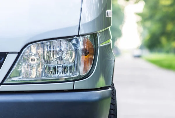 Bir otobüs Far Far ortadan kaybolsak... maceralar ile