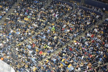 Boston arenada hokey izlemek