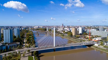 Nantes şehir Tabarly Bridge'de hava fotoğrafı