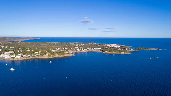 Fotografía aérea del puerto de Cadaques, España — Foto de Stock