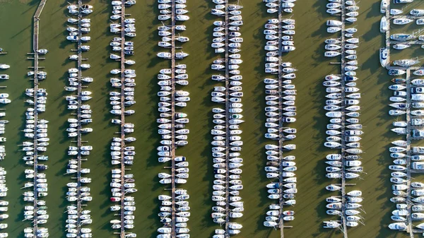 Letecký snímek města Pornic Noeveillard marina — Stock fotografie