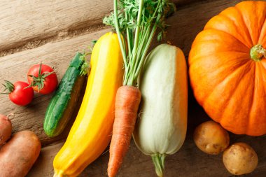 Renkli olgun taze sebze