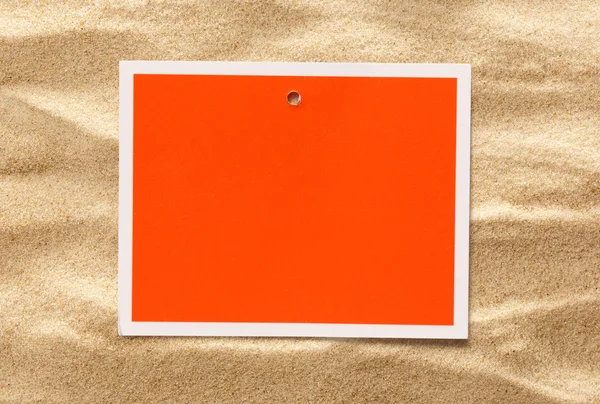 Cartão vermelho em branco — Fotografia de Stock