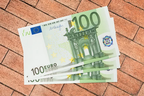 Száz euro-bankjegyek — Stock Fotó