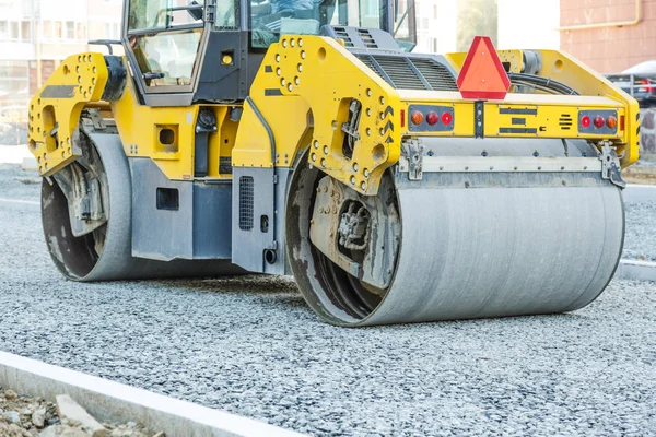 Road roller di jalan — Stok Foto