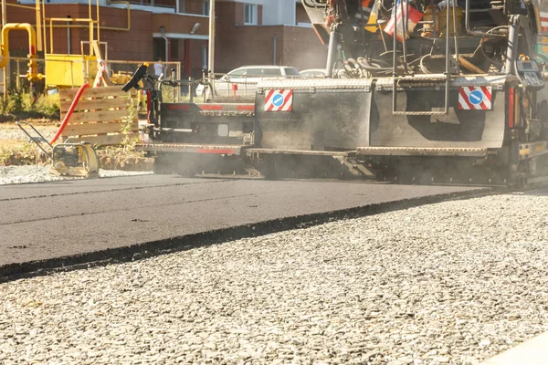 Máquina de colocación de asfalto — Foto de Stock