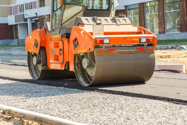 Road roller di jalan — Stok Foto