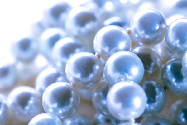 Glänzende weiße Perle — Stockfoto