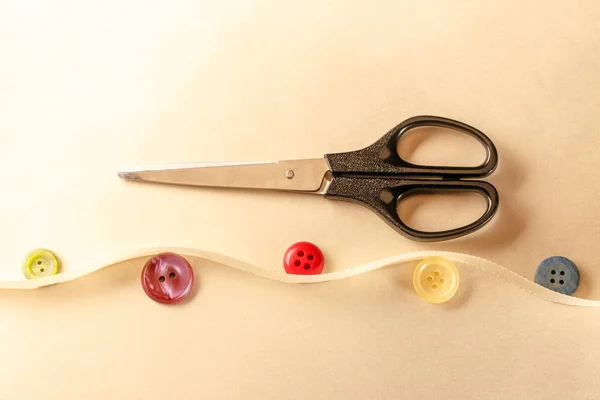 Buttons, scissors and ribbon — Stock Photo, Image