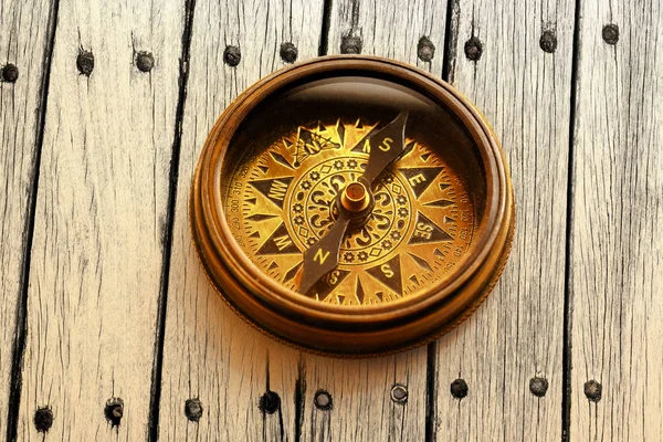 Vintage brun kompass — Stockfoto