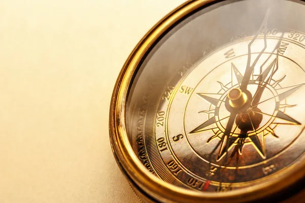 Vintage metal compass — Stock Photo, Image