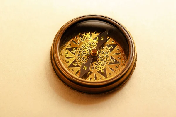 Vintage brown compass — Stock Photo, Image