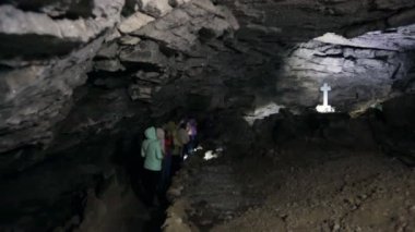 İnsanlar kungur buz Mağarası 