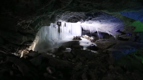 Kungur-Eishöhle — Stockvideo