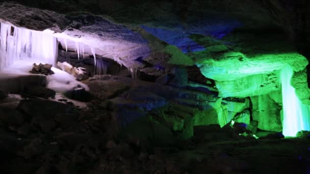 Cueva de hielo Kungur — Vídeo de stock