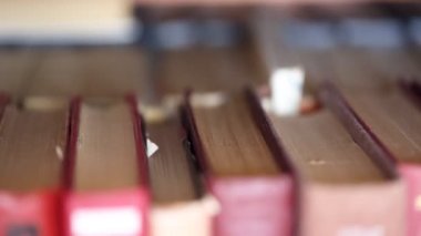 Kitap içinde closeup bookshelf