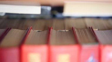 Kitap içinde closeup bookshelf