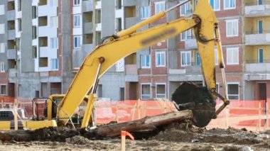 Site oluşturma çalışma Ekskavatör