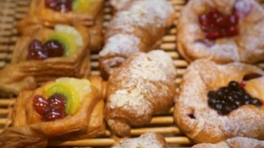 Baker'ın dükkanında satan lezzetli kek