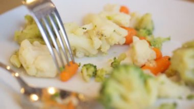 Salata tabağına üzerinde kapat