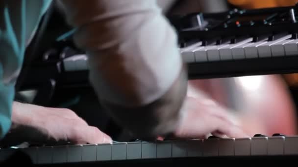 Musician Playing Piano — Stock Video