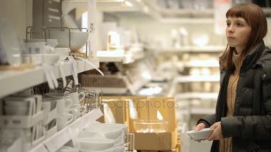 Kadınlar eşya çanak çömlek tercih ediyor