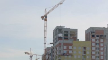 Binalar site bina, yapım aşamasında