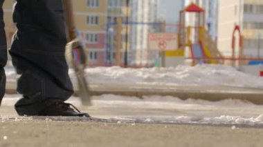 Sokak sıkıştırılmış kar doğrama temizleyici